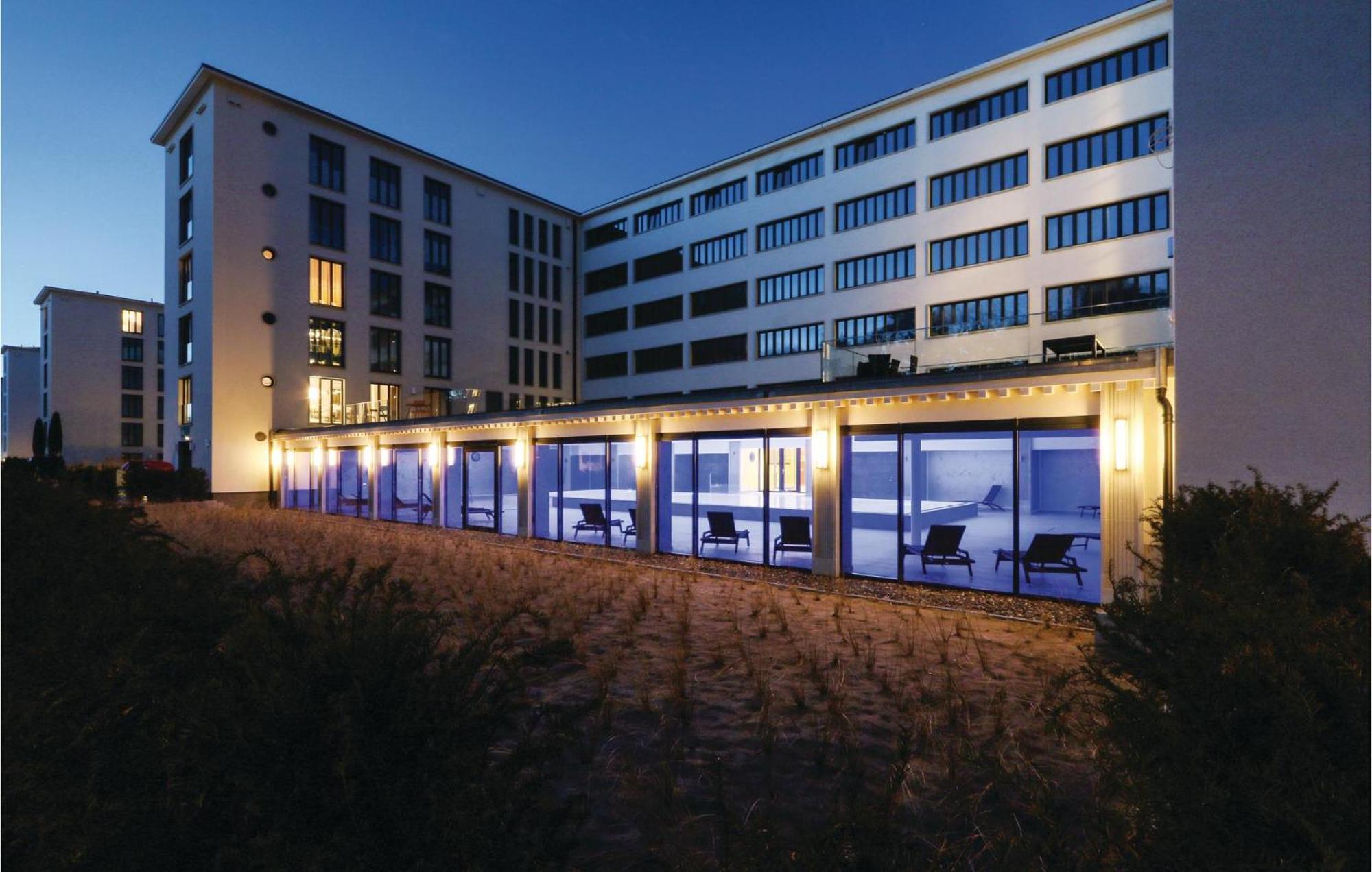 Sky Suite Eden Binz Exterior foto