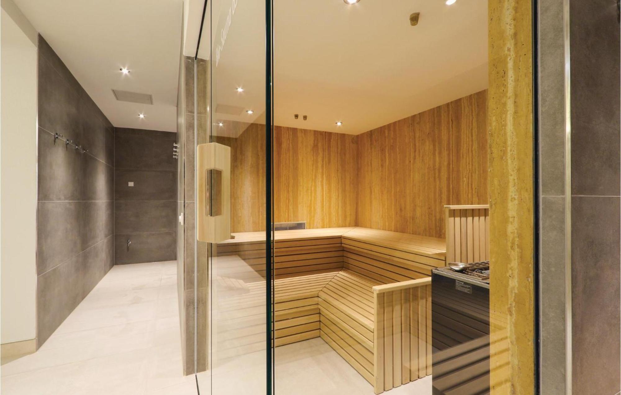 Sky Suite Eden Binz Exterior foto